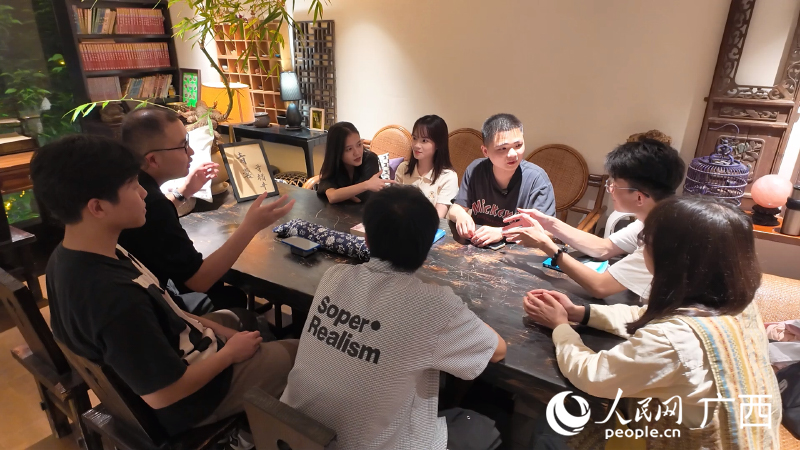 医何以“圈粉”Z世代？开元棋牌网站广西：中(图4)